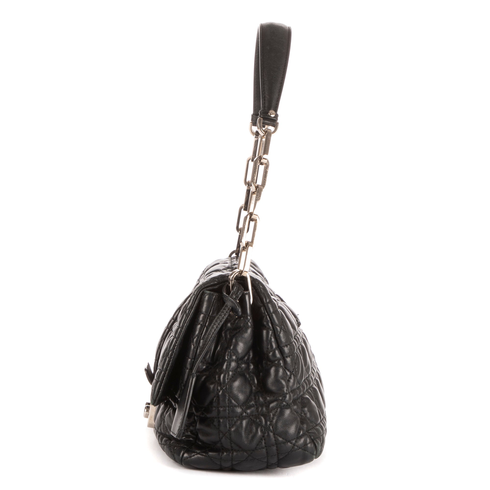 Sac à bandoulière New Look Sac à main cuir cannage noir