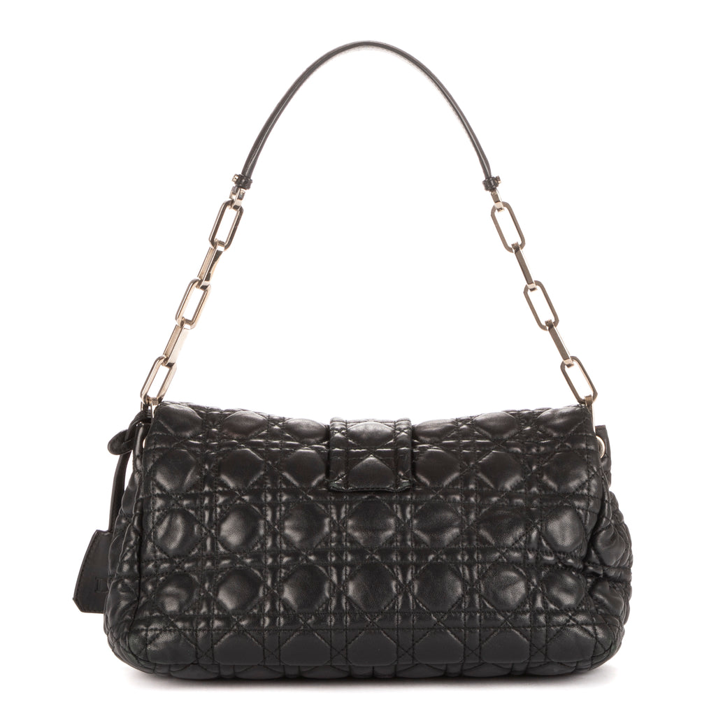Sac à bandoulière New Look Sac à main cuir cannage noir