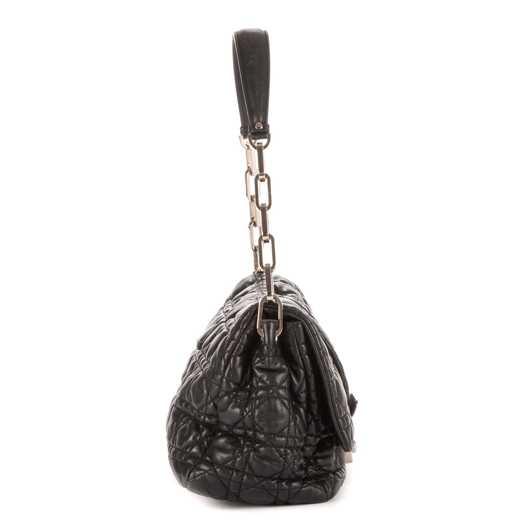 Sac à bandoulière New Look Sac à main cuir cannage noir