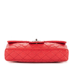 Bolso de Hombro East-West Solapa Única Piel Acolchada Caviar Roja