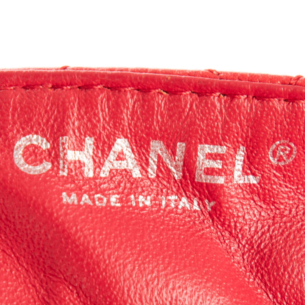 Bolso de Hombro East-West Solapa Única Piel Acolchada Caviar Roja