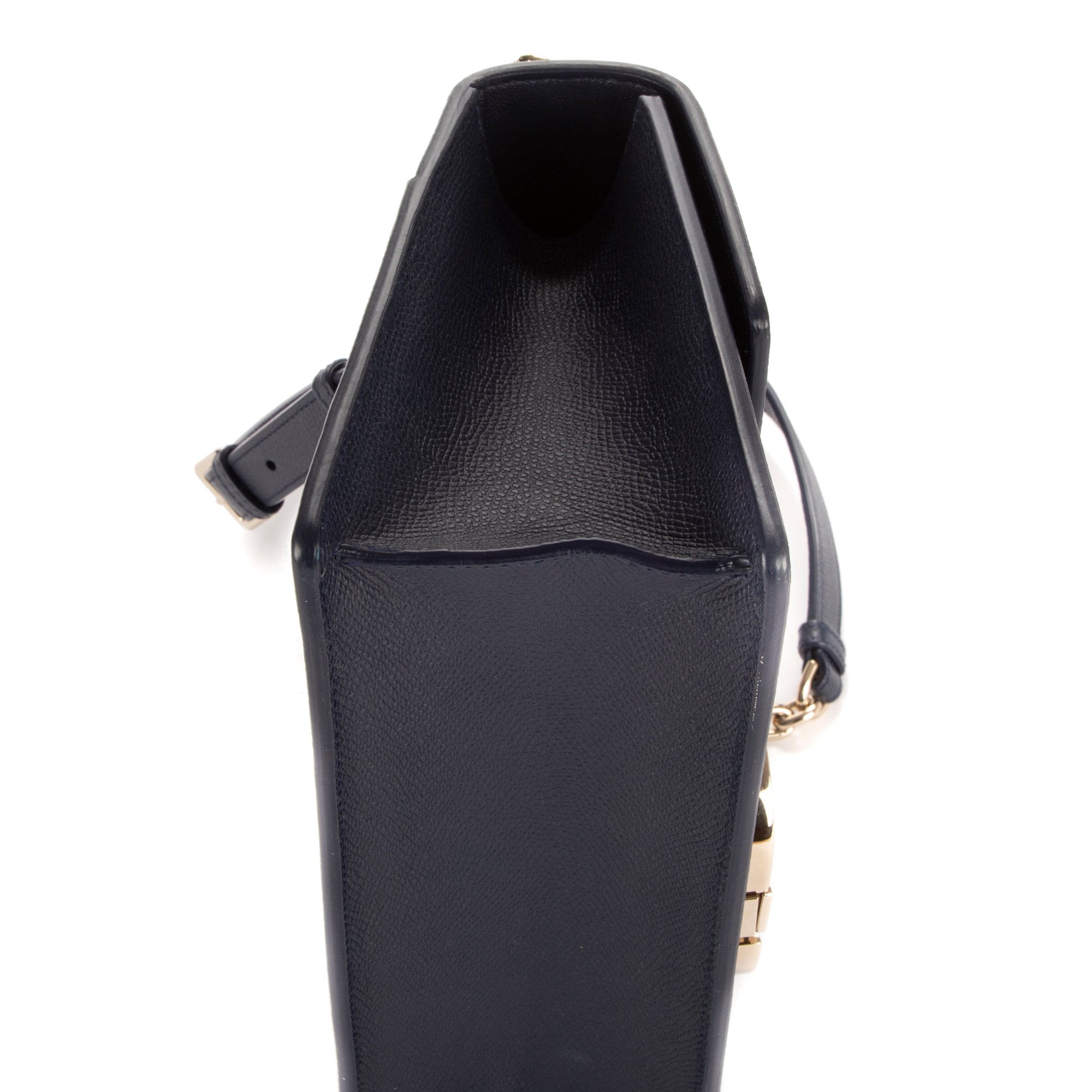 Bolso de hombro Montaigne 30 de cuero granulado azul marino