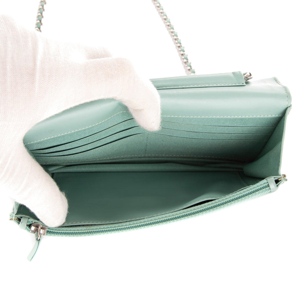 Shoulder Bag Classic Timeless Wallet on Chain Teal Blue CC Logo Caviar Leather