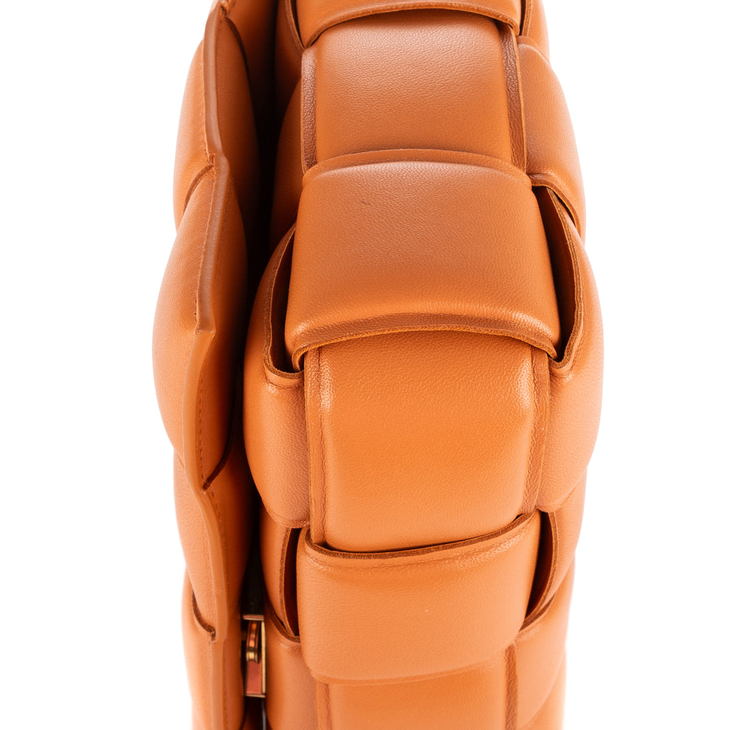 Shoulder Bag Chain Cassette Tan Padded Intrecciato Leather