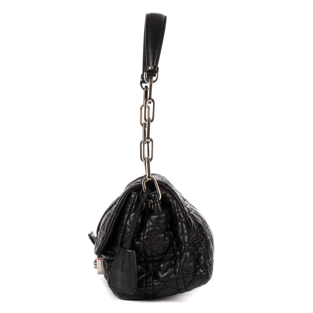 Bolso de hombro New Look de piel cannage negra