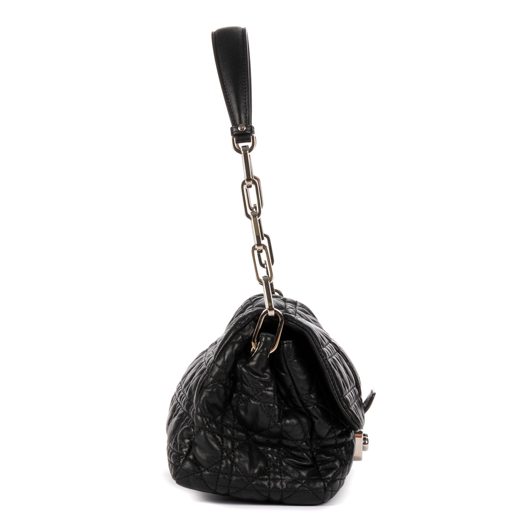 Bolso de hombro New Look de piel cannage negra