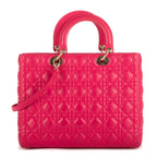 Bolso de mano Lady Dior Grande GM de cuero rosa acolchado con cremallera