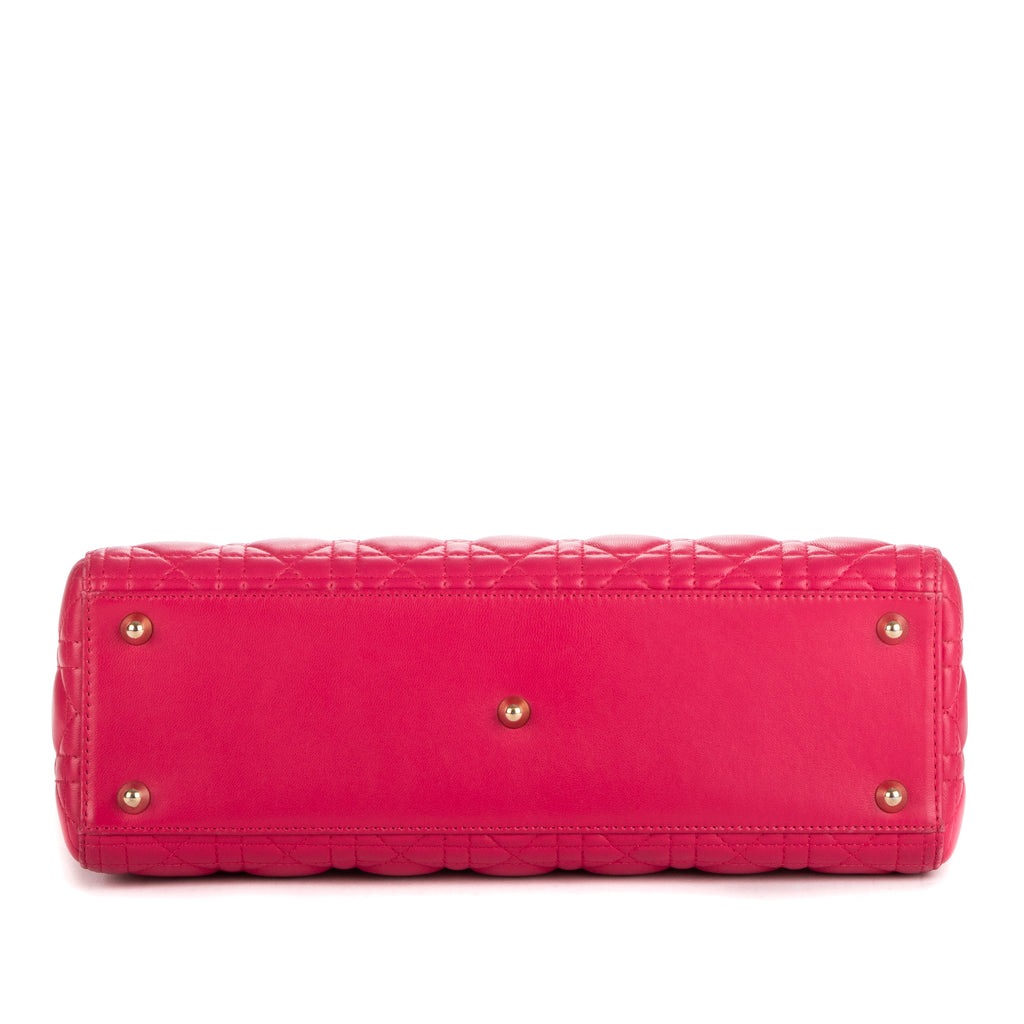 Bolso de mano Lady Dior Grande GM de cuero rosa acolchado con cremallera