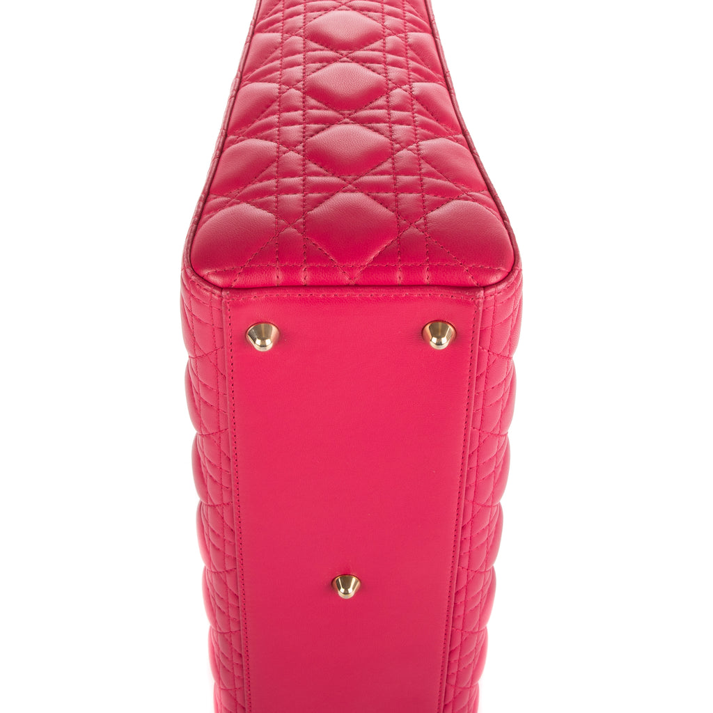 Bolso de mano Lady Dior Grande GM de cuero rosa acolchado con cremallera