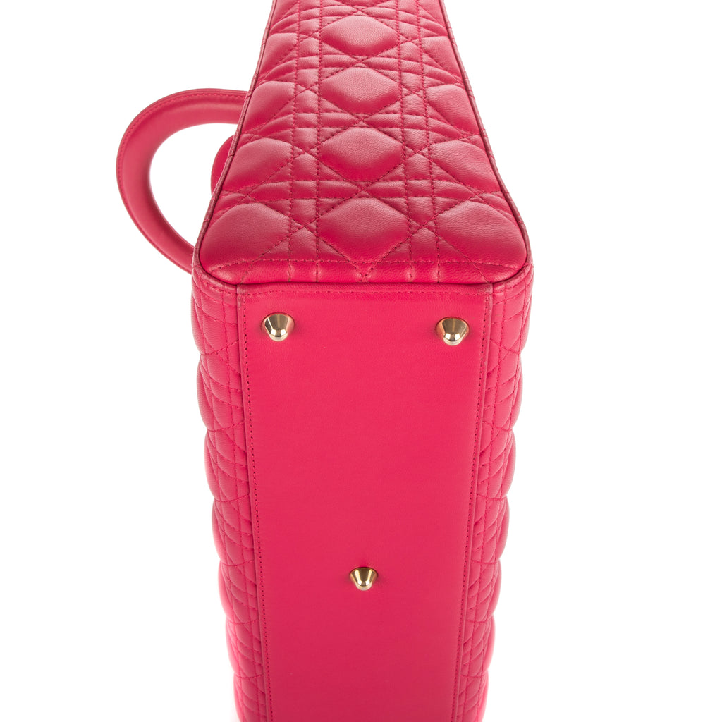 Bolso de mano Lady Dior Grande GM de cuero rosa acolchado con cremallera