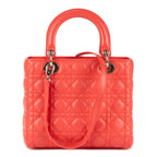 Bandolera mediana Lady-D de piel Cannage rosa salmón