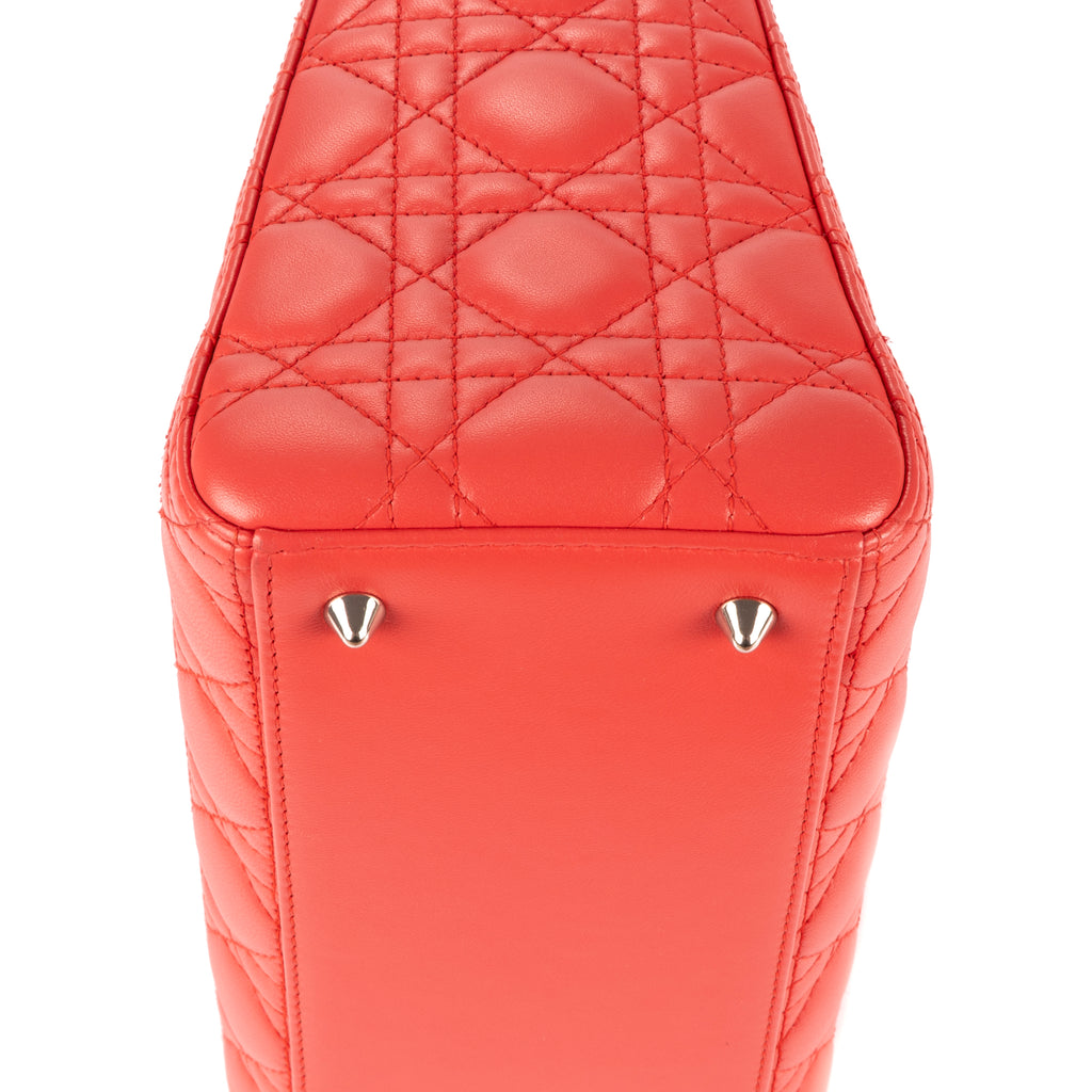 Bandolera mediana Lady-D de piel Cannage rosa salmón