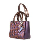 Bolso de hombro mediano Lady Dior con cremallera, piel cannage morada