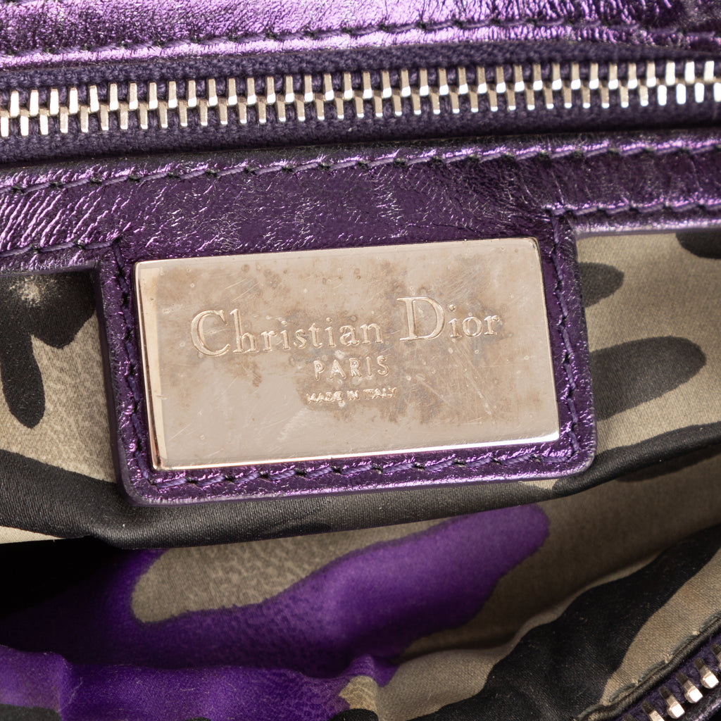 Bolso de hombro mediano Lady Dior con cremallera, piel cannage morada