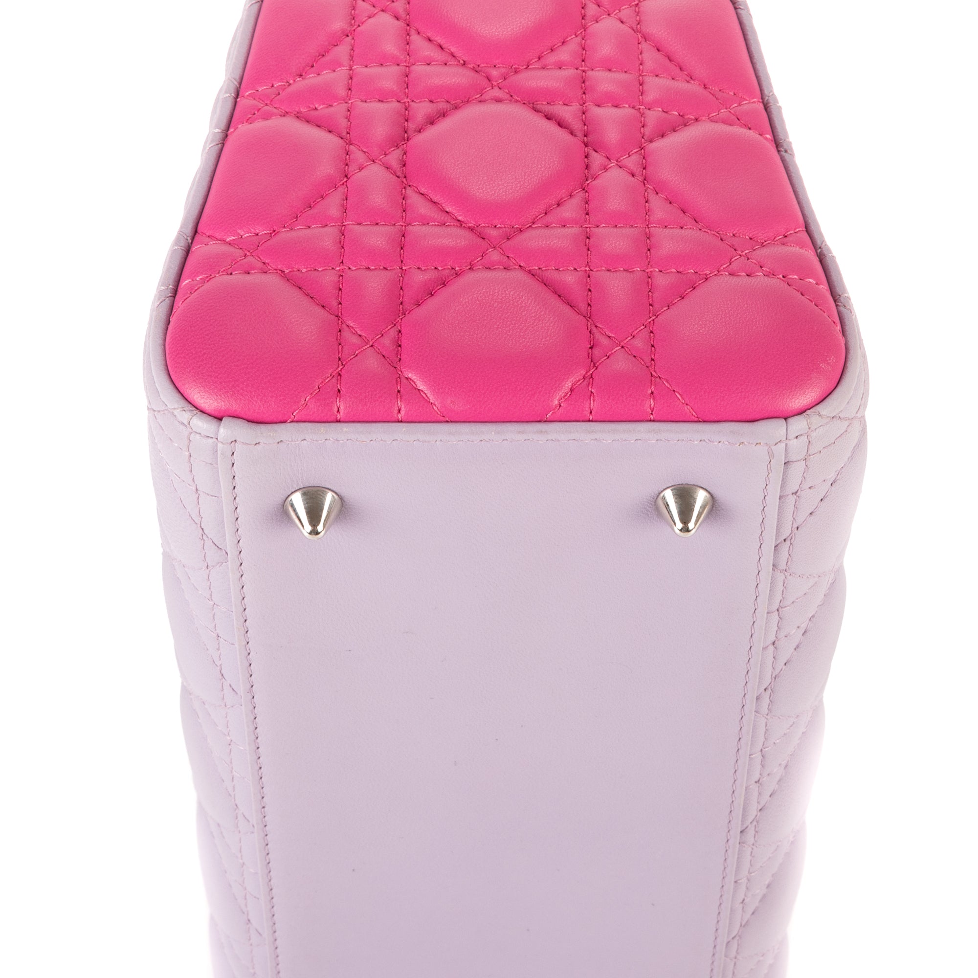 Bolso de hombro mediano Lady Dior con cremallera en piel cannage gris mediano