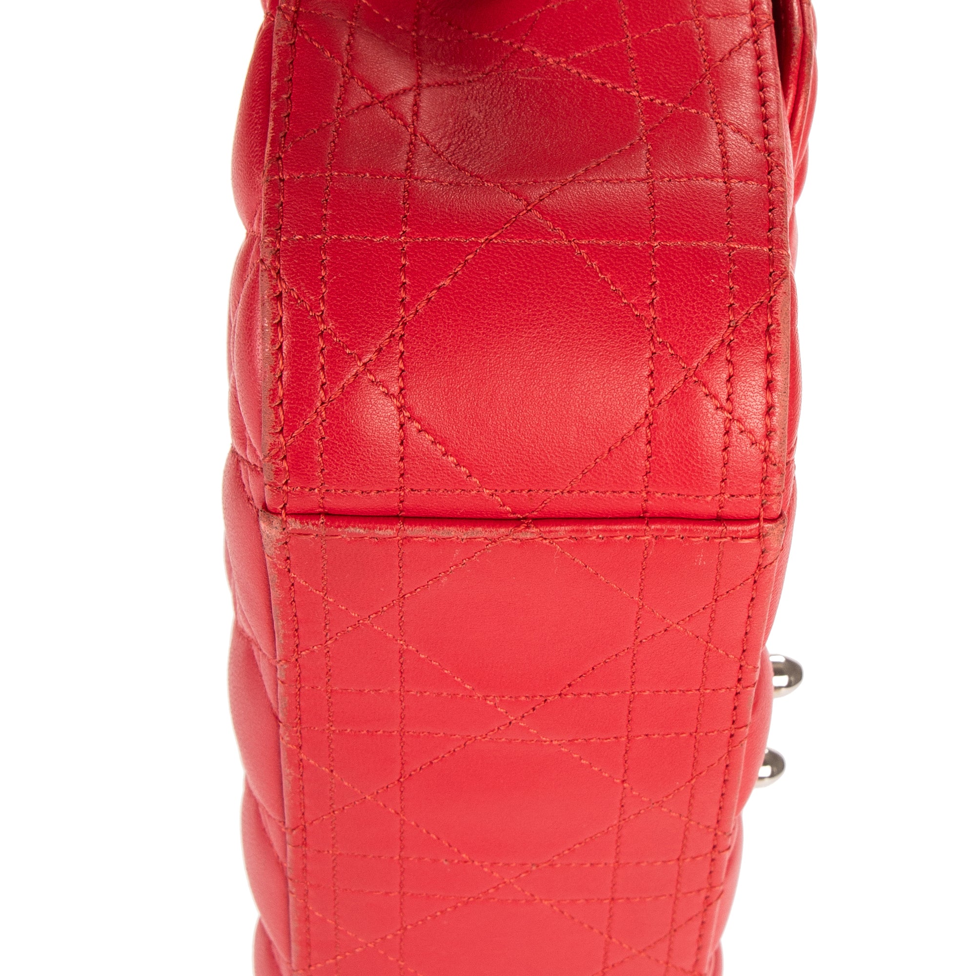 Bolso al hombro Miss Dior mediano de piel Cannage roja