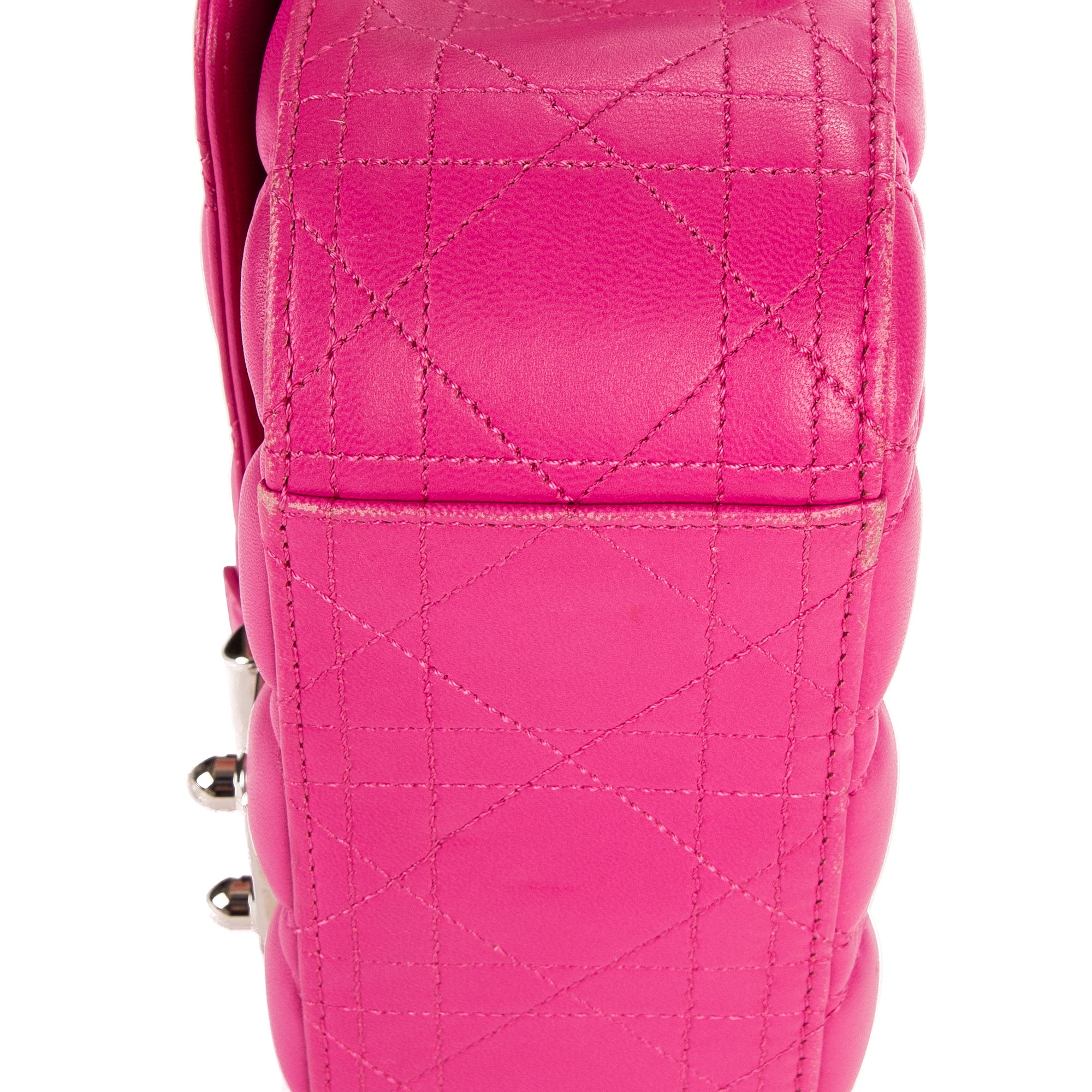 Bolso de hombro Miss Dior mediano de piel Cannage rosa