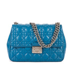 Bolso de hombro Miss Dior de cuero Cannage azul