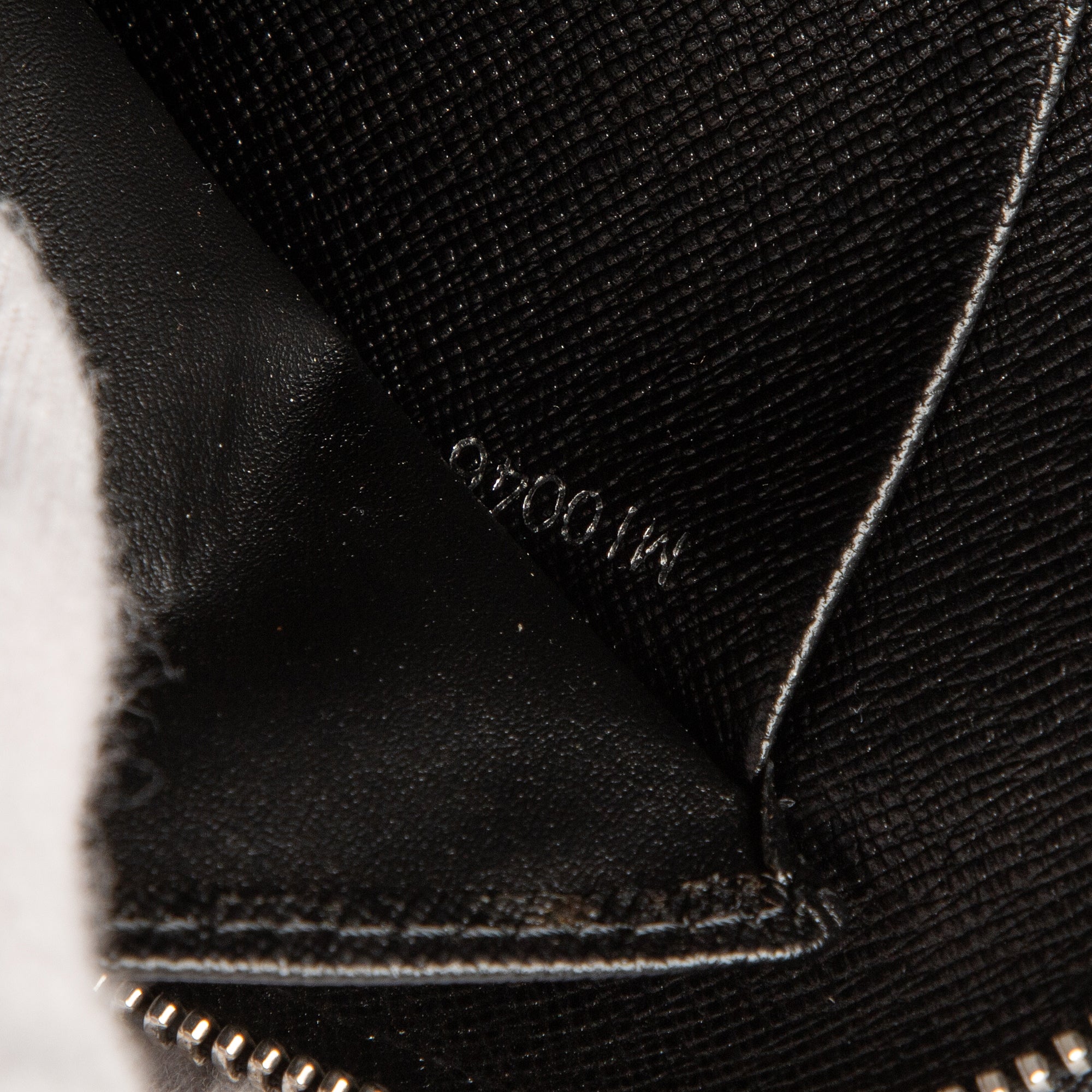 Wallet Atoll Black Taiga Leather