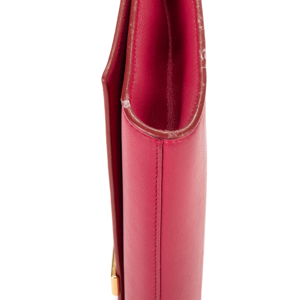 Bolso de mano clásico Y Line Clutch de piel lisa rosa