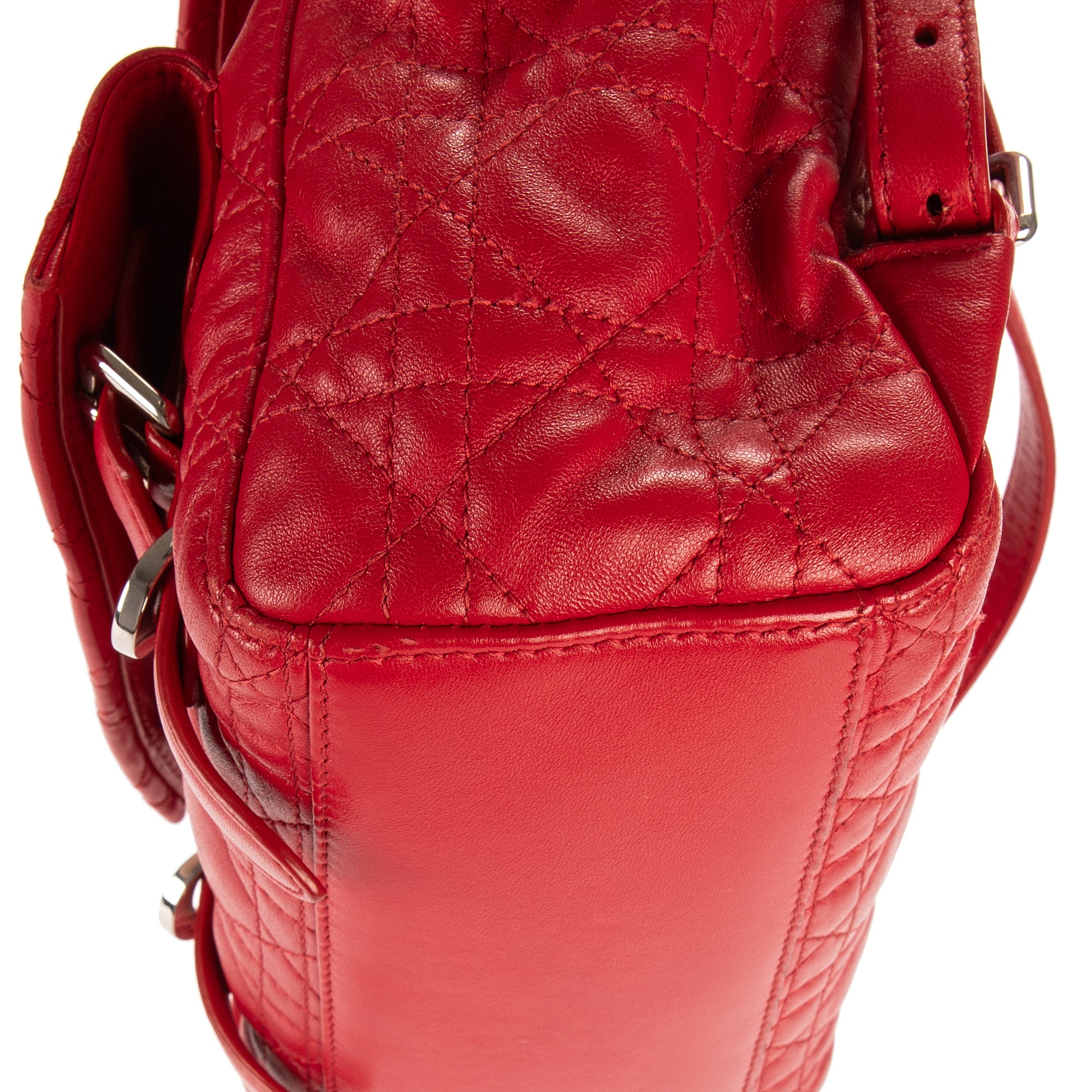 Mochila Stardust Mochila Pequeña Piel Guateada Cannage Roja