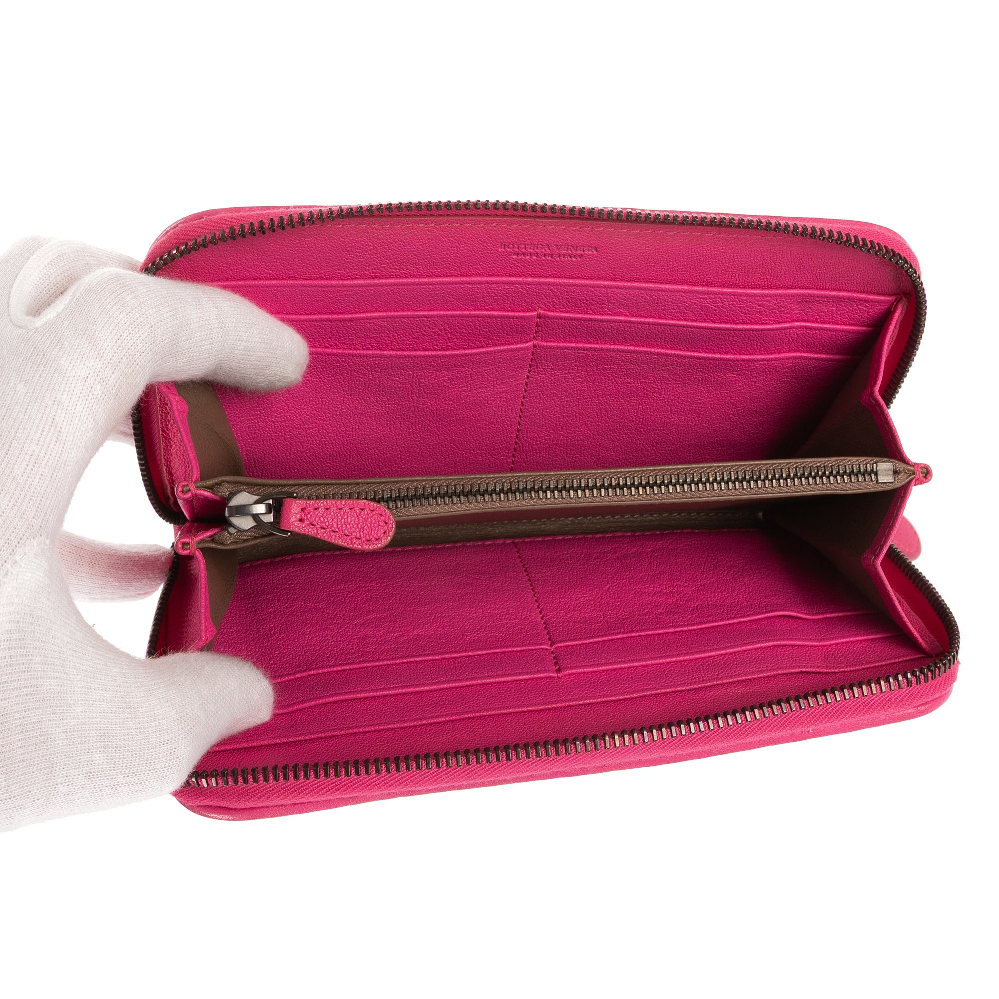 Portefeuille zippé Intrecciato en cuir nappa Intrecciato rose