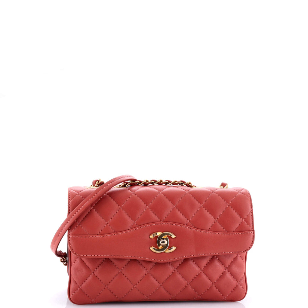 Shoulder Bag Vintage Daily Companion Medium Pink Lambskin Quilted Leather