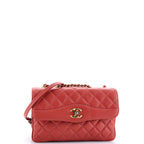 Shoulder Bag Vintage Daily Companion Medium Pink Lambskin Quilted Leather
