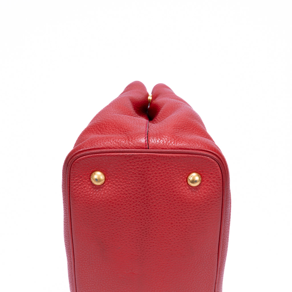 Sac porté épaule Cabas bandoulière fourre-tout en cuir Vitello Phenix rouge