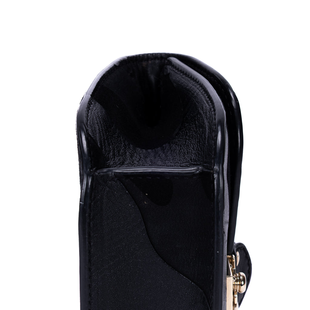 Sac à bandoulière Rockstud en daim noir et cuir lisse