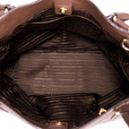 Bolso tote con bolsillos laterales de piel Vitello Daino marrón