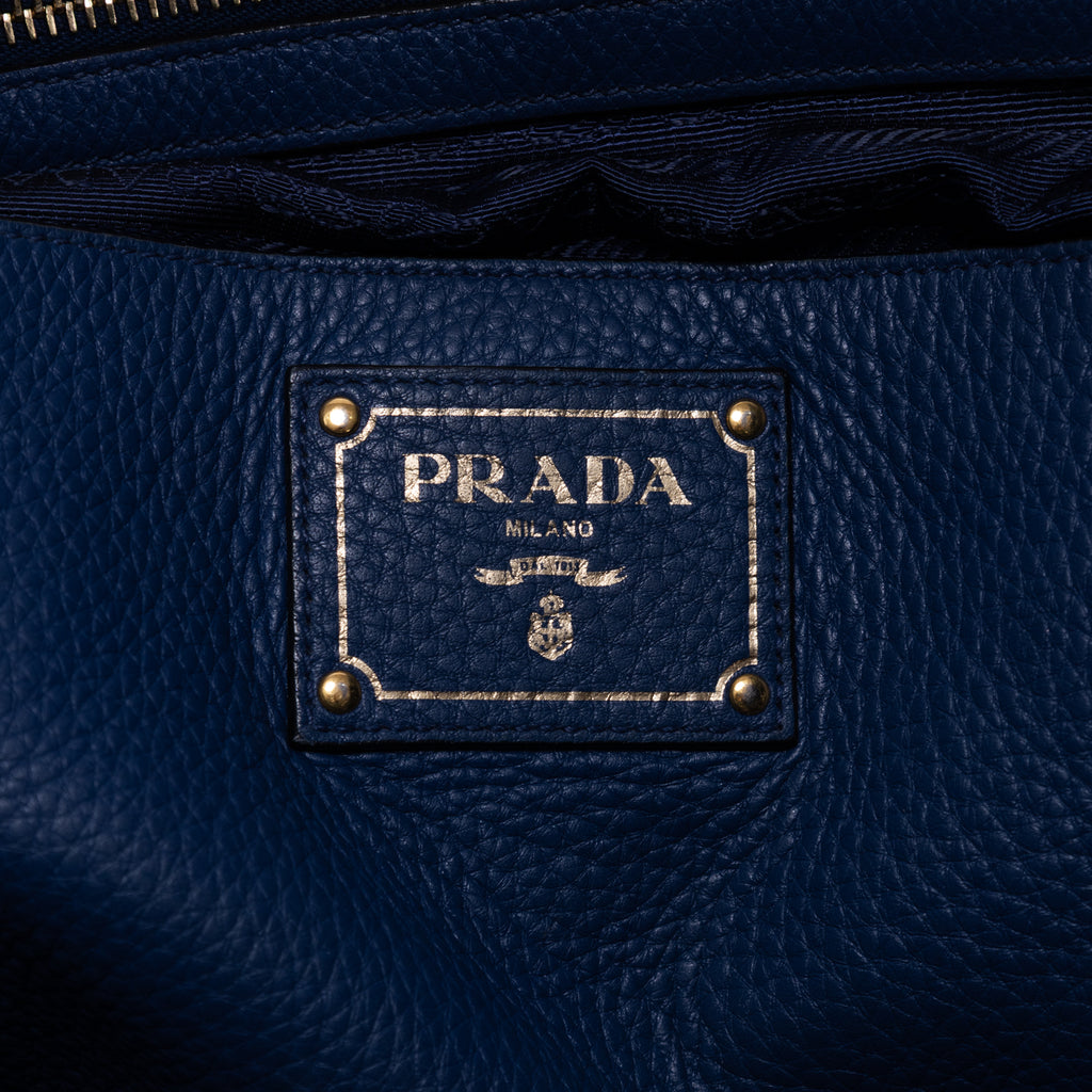 Sac cabas classique en cuir Vitello Daino bleu