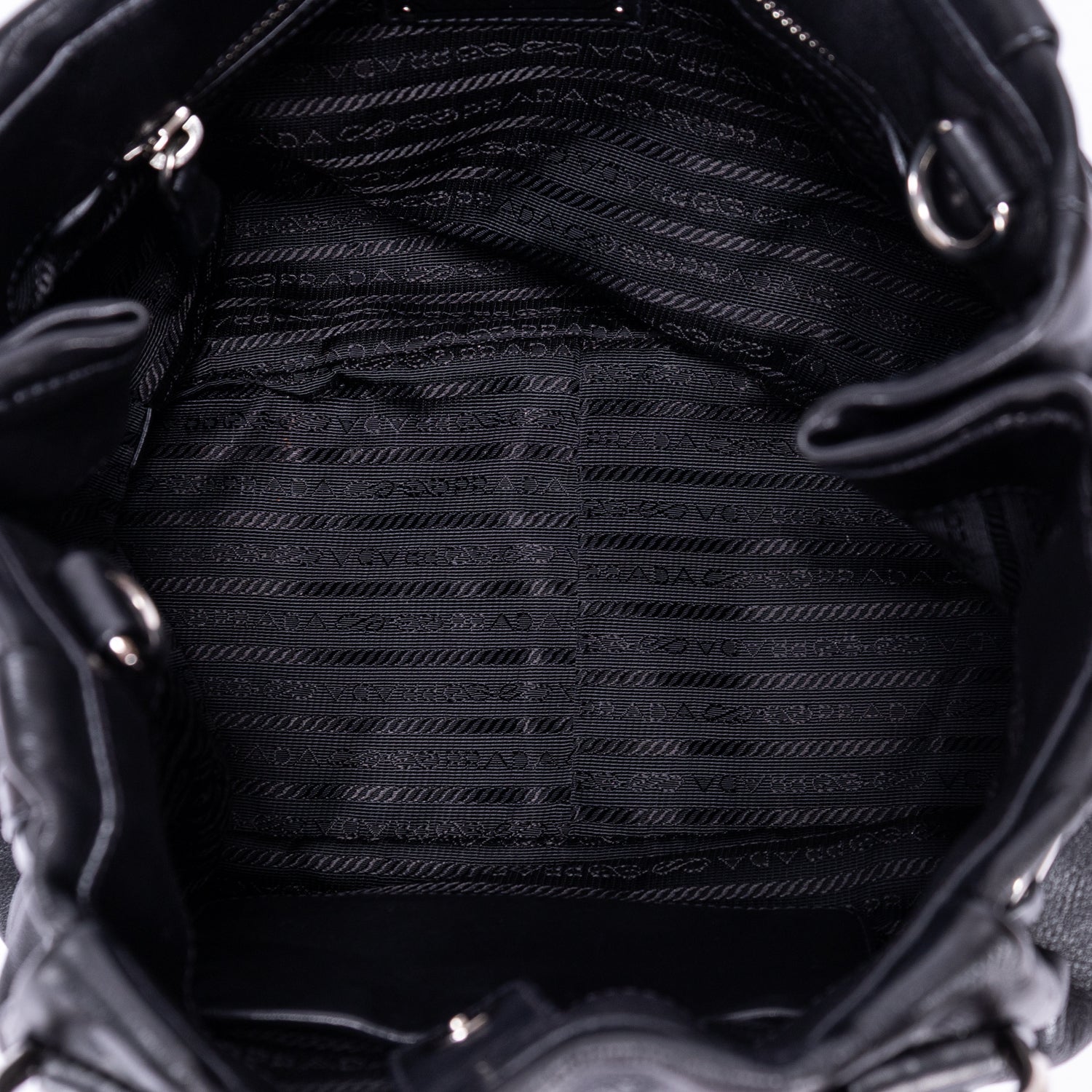 Sac cabas ceinturé en cuir de veau noir