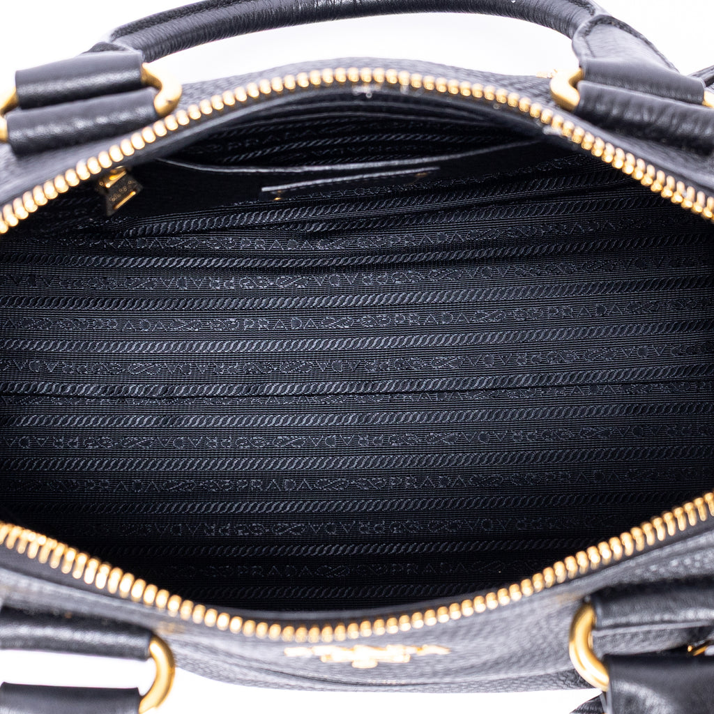 Bolso de mano Motor Tote de cuero Vitello Daino negro
