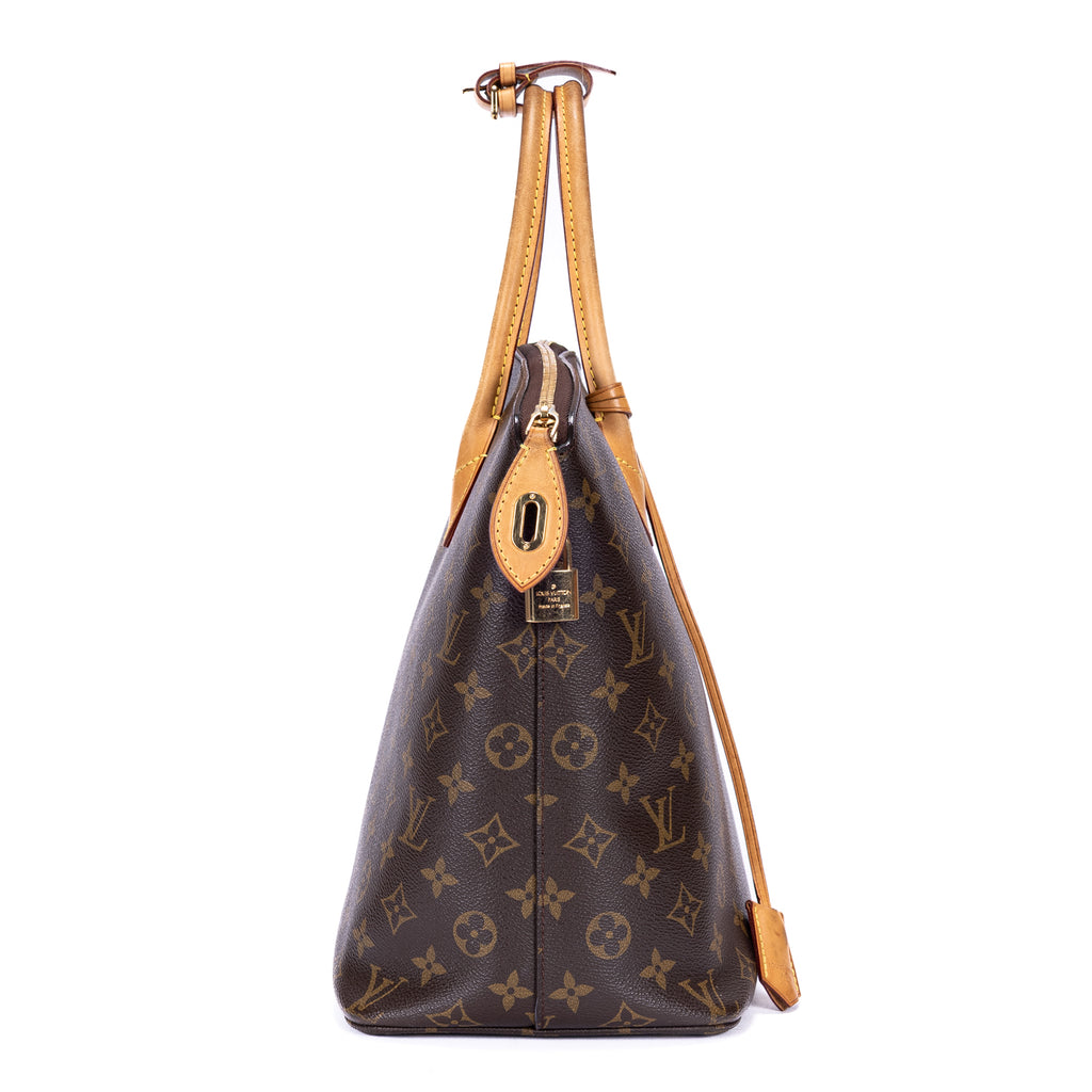 Shoulder Bag Lockit Vertical MM Brown Monogram Canvas