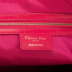 Bolso de hombro Tote suave de piel acolchada rosa