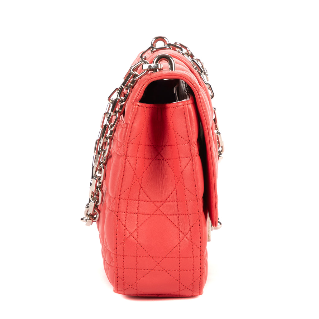Bolso de hombro Miss Dior mediano de cuero Cannage rosa brillante