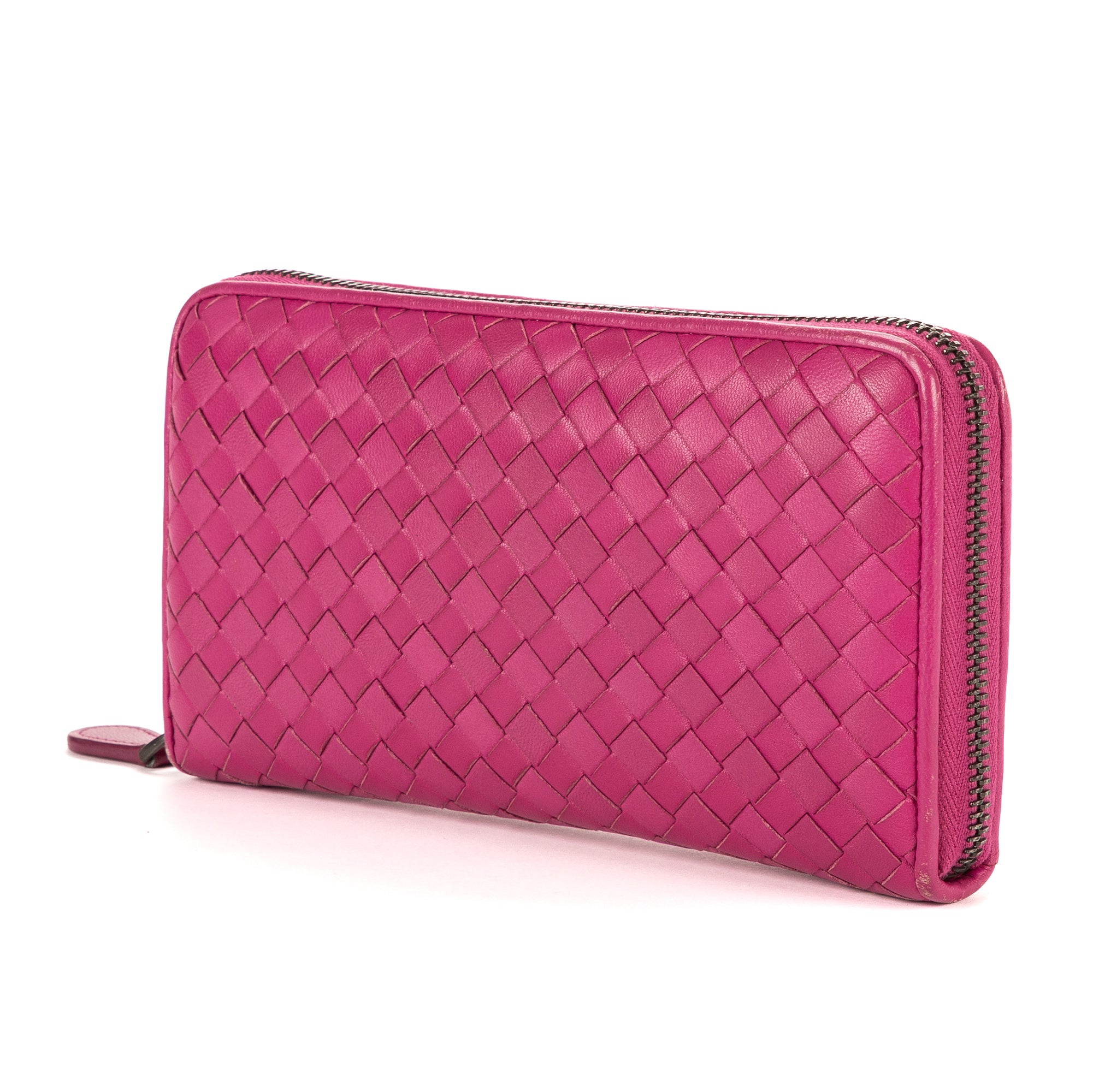 Cartera con cremallera completa de piel de napa trenzada rosa