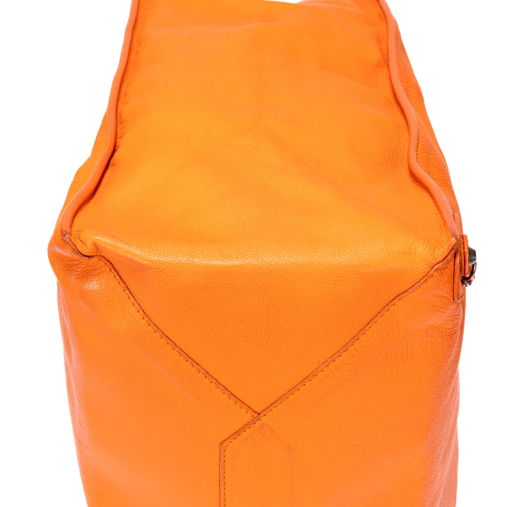 Sac porté épaule Papier A4 Orange Cuir de veau lisse