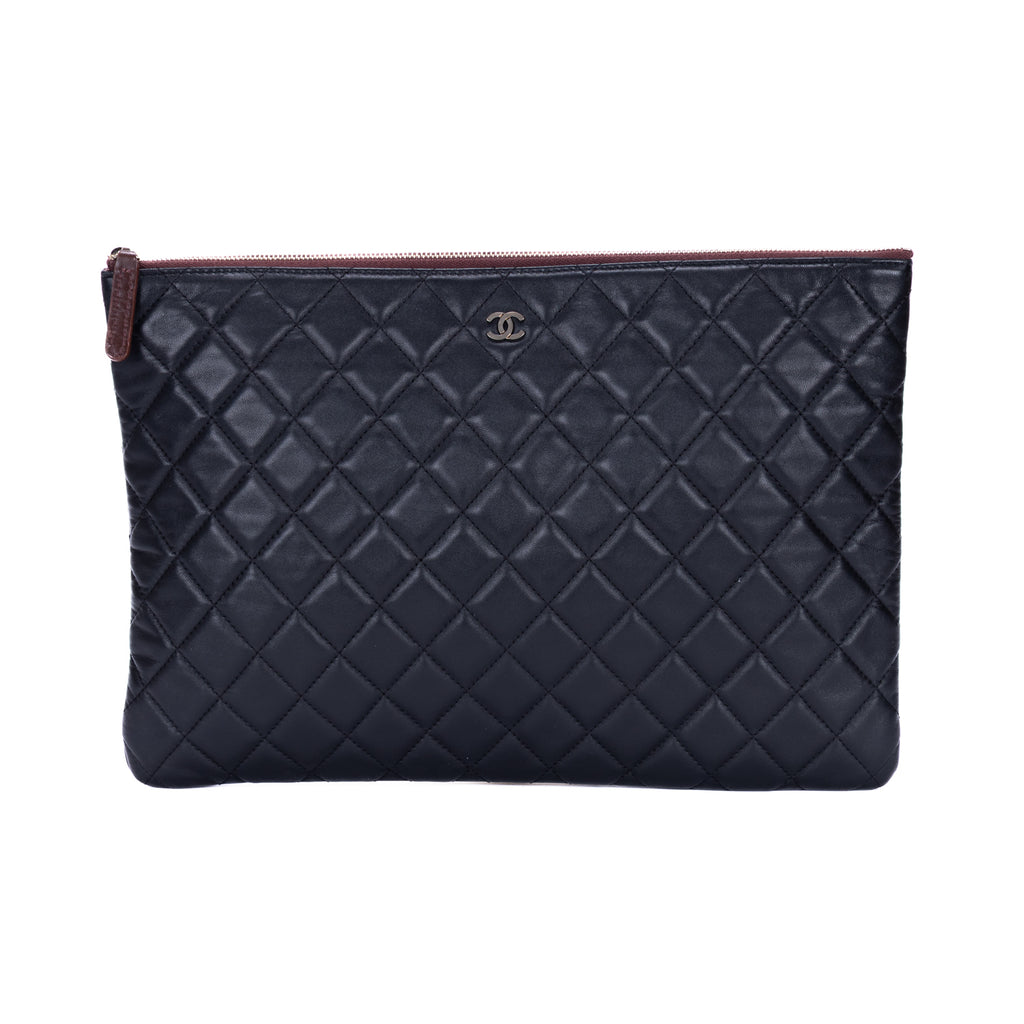 Clutch Large O Case Clutch Large Black Quilted Lambskin Leather