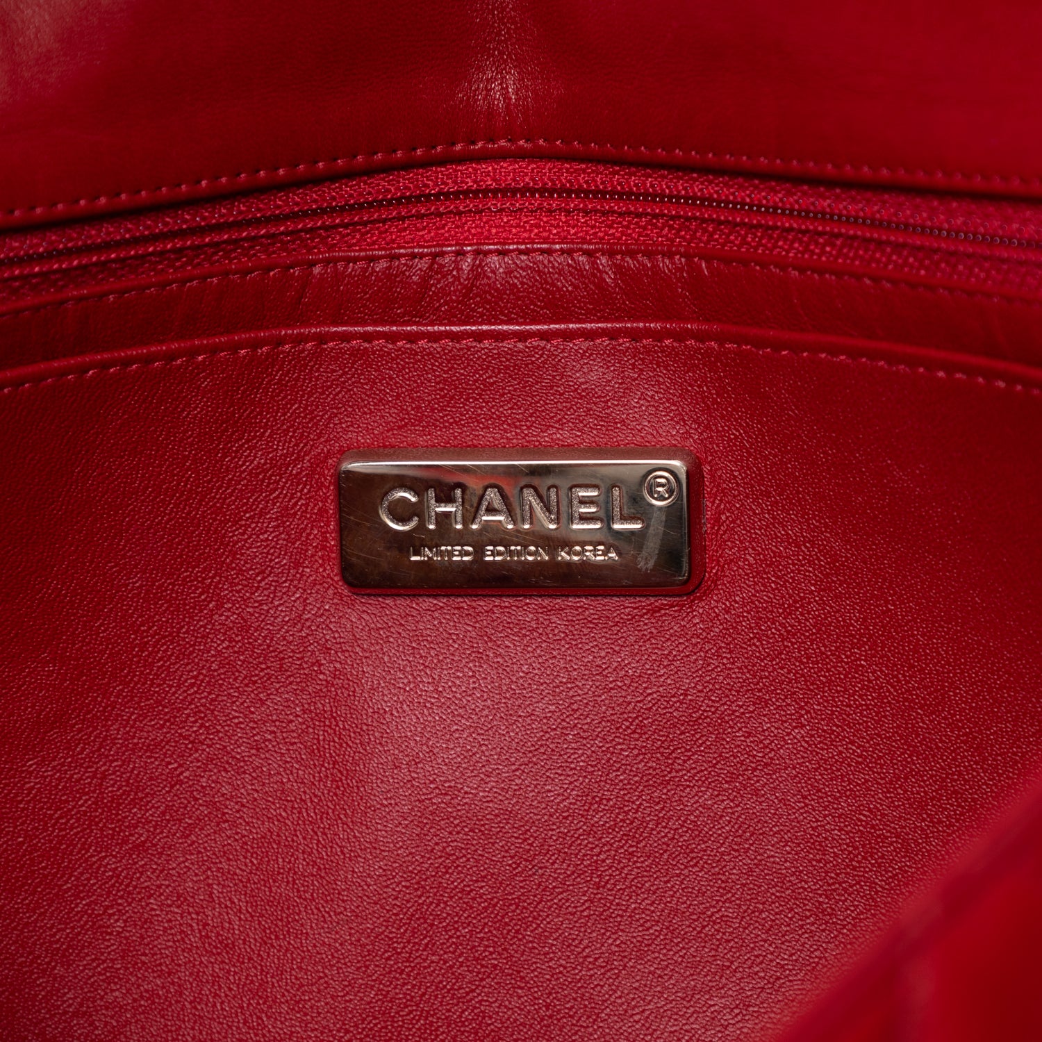 Shoulder Bag Classic Jumbo Single Flap Red Quilted Lambskin Leather