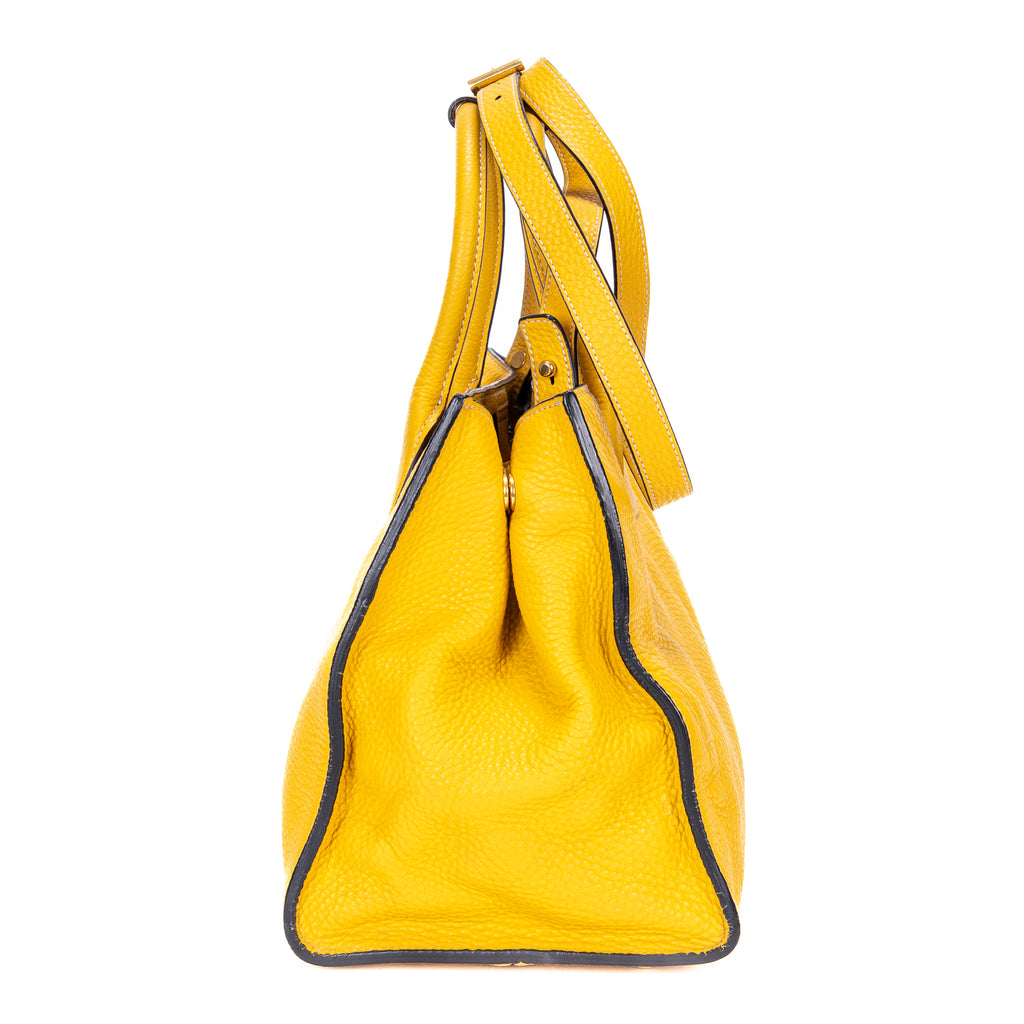 Bolso de mano Cabas Tote de cuero Vitello Daino amarillo