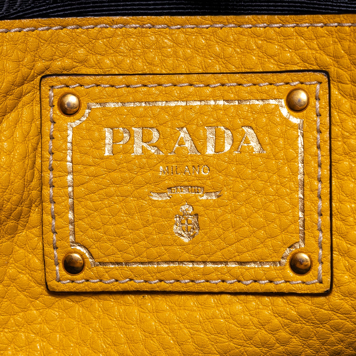 Bolso de mano Cabas Tote de cuero Vitello Daino amarillo