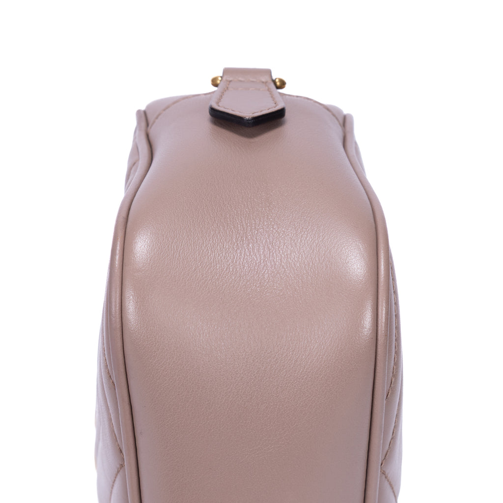 Shoulder Bag Small GG Marmont Chain Crossbody Beige Quilted Chevron Calfskin Leather