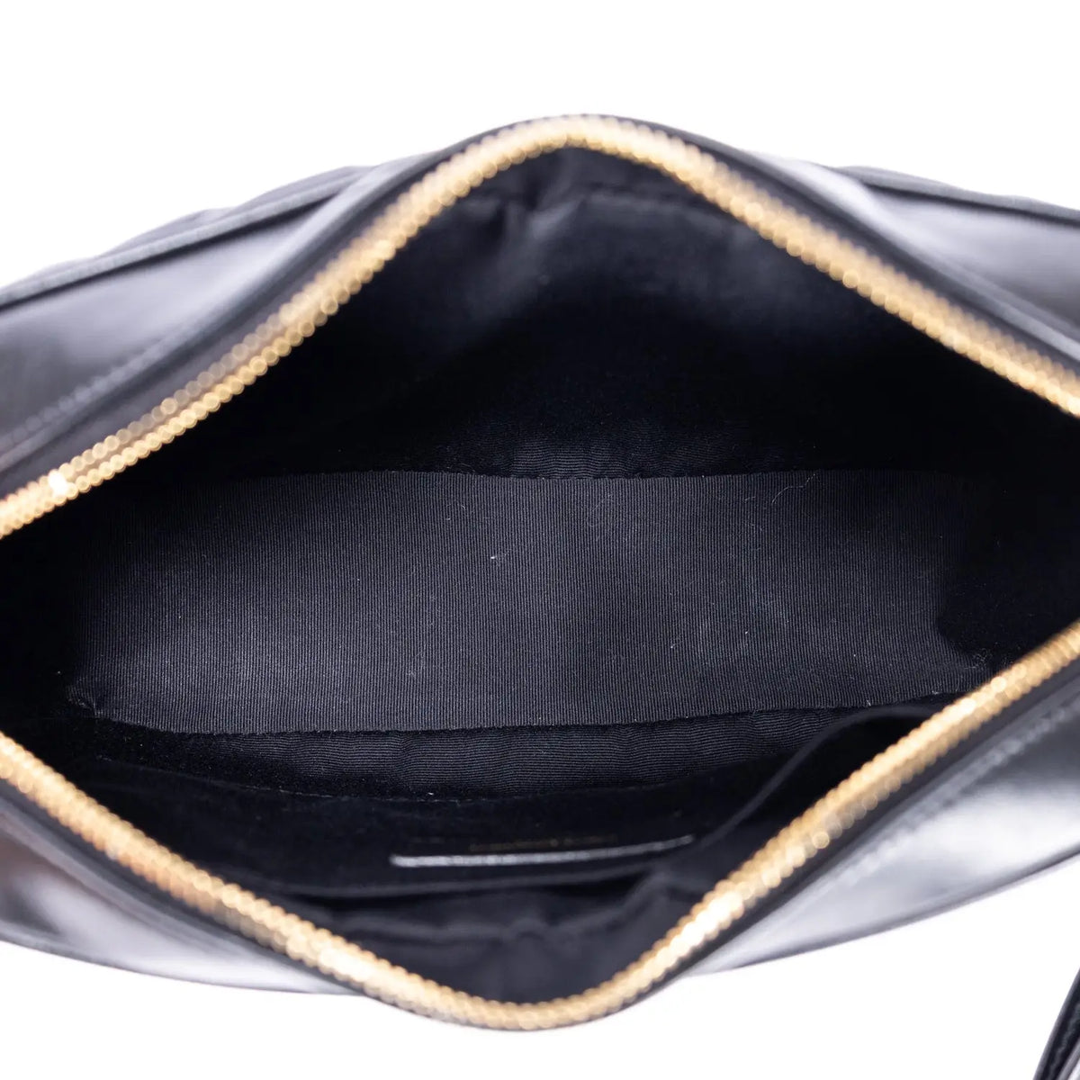 Bolso de hombro Lou Camera Bag de cuero chevron acolchado negro
