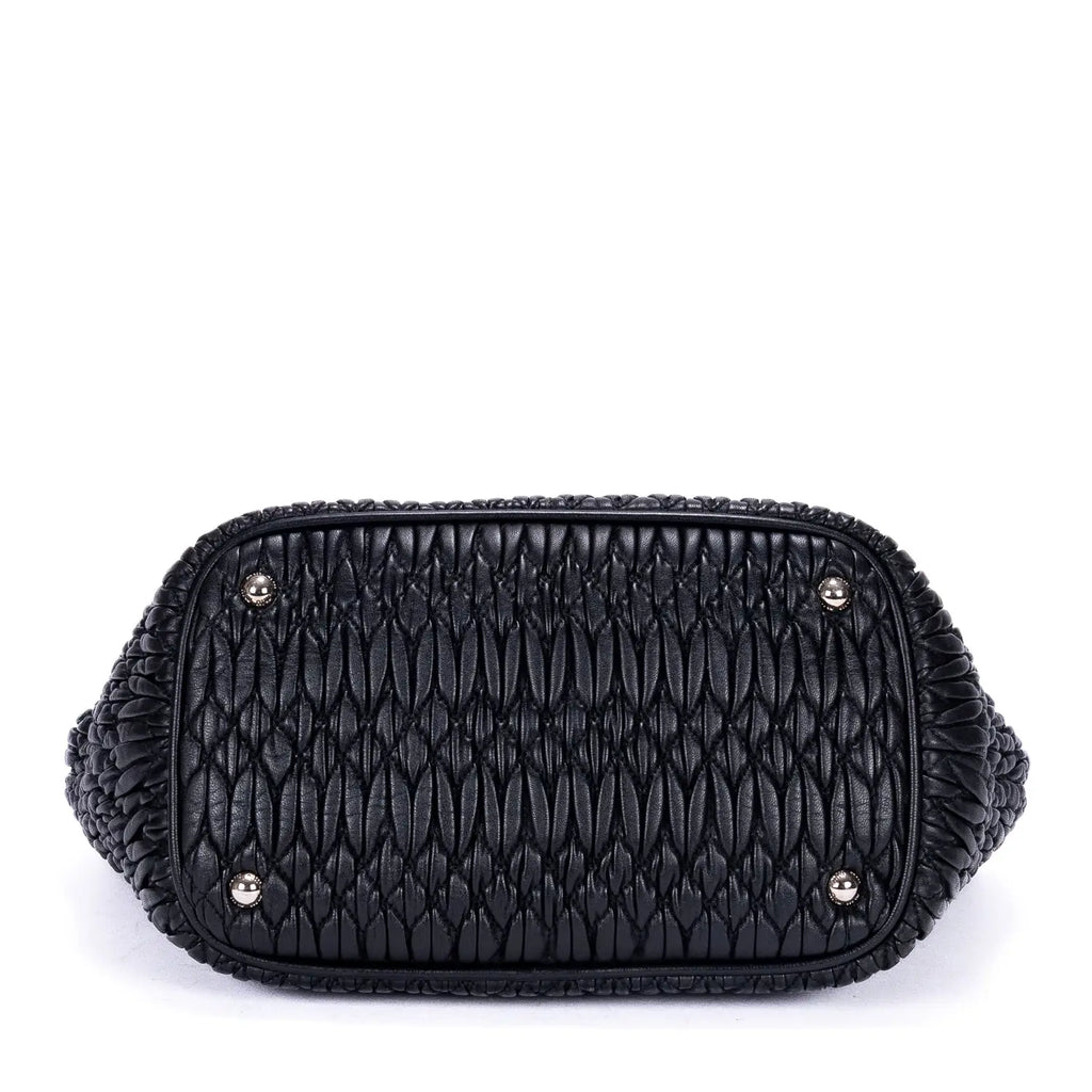 Bolso de Hombro Matelassé Tote Piel Napa Matelassé Negra