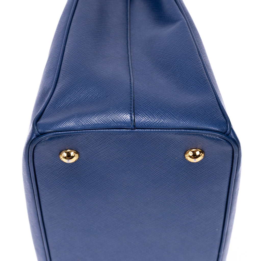 Sac bandoulière double zip cabas Galleria en cuir Saffiano bleu marine