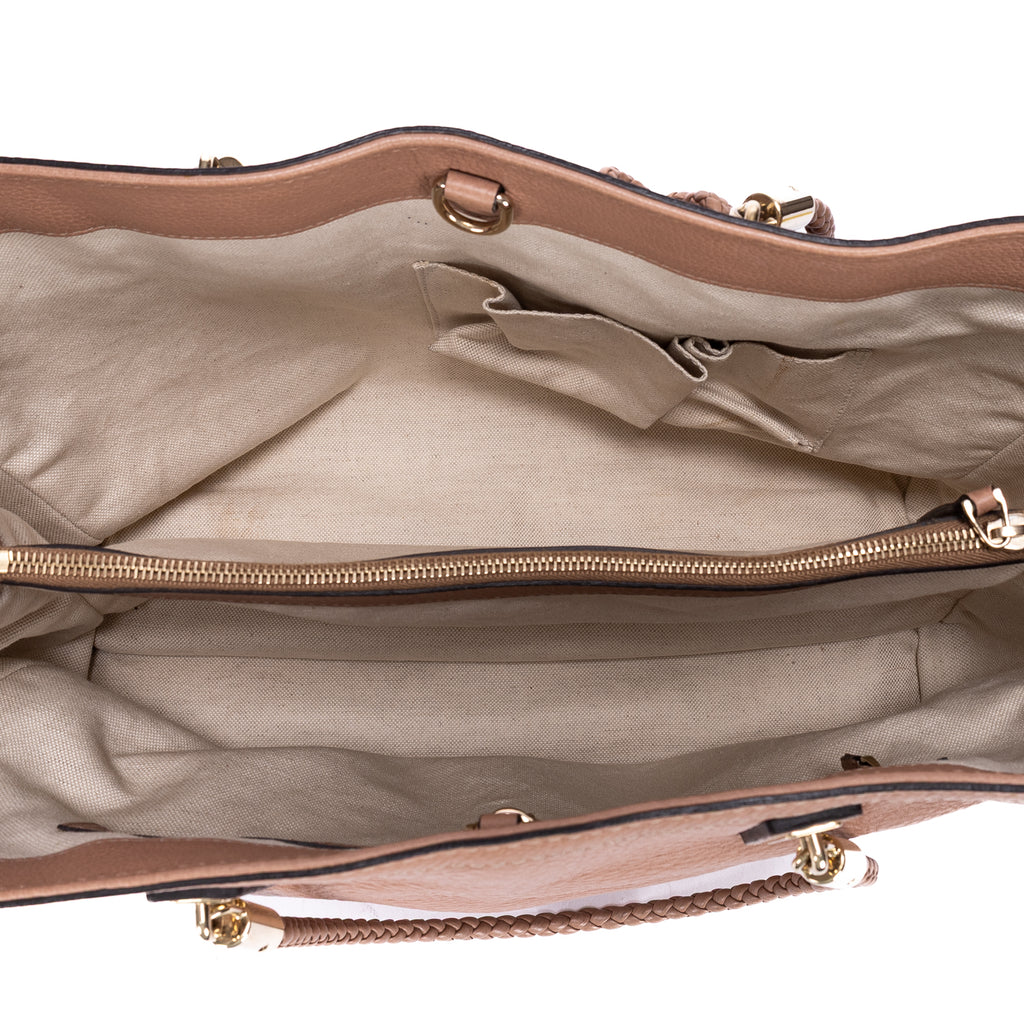 Bolso de Hombro Bella Bambú Piel de Becerro Granulada Rosa