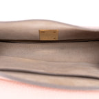 Bolso de hombro Drew Crossbody de piel de becerro granulada rosa