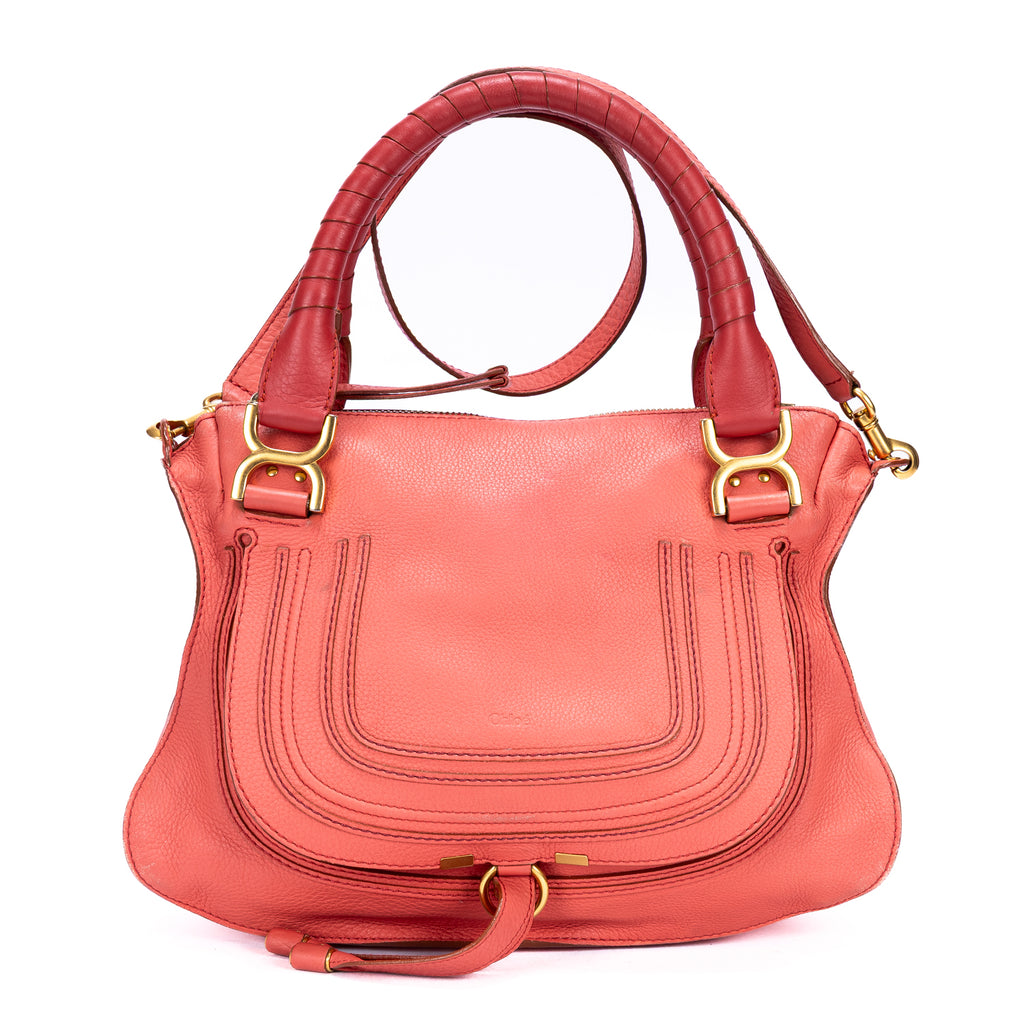 Sac porté épaule Marcie Medium rose poudré en cuir de veau grainé